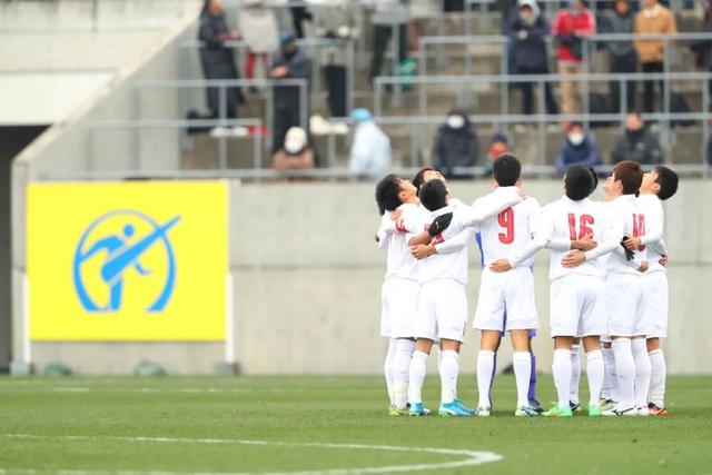 雄鹿大胜爵士止6连败 森林狼逆转送公牛4连败